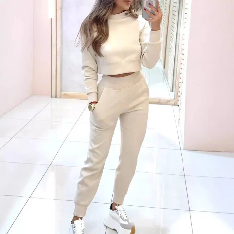 Comfortable Women's Two-Piece Tracksuit