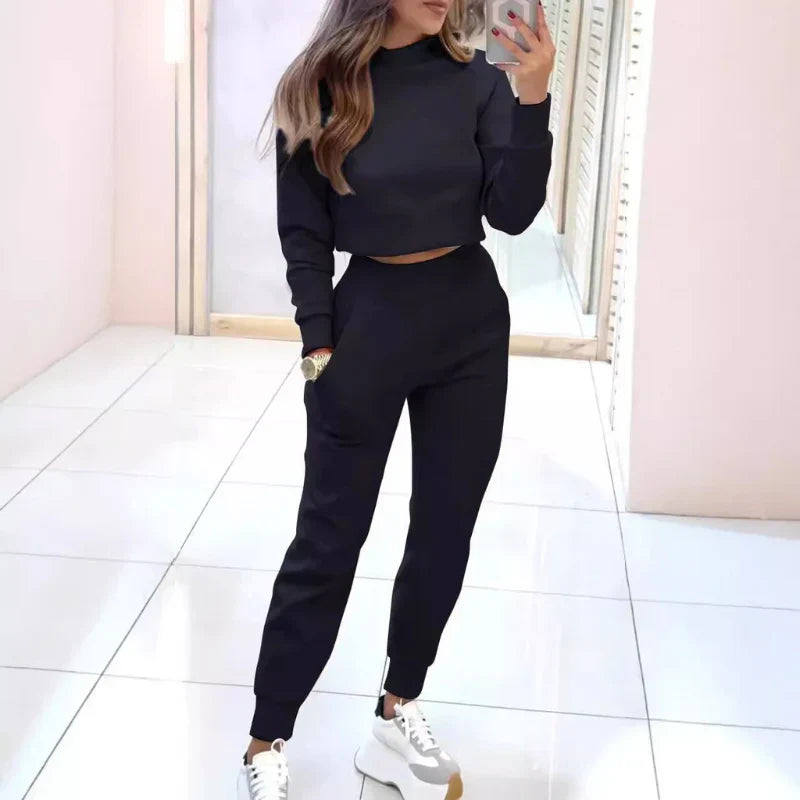 Comfortable Women's Two-Piece Tracksuit